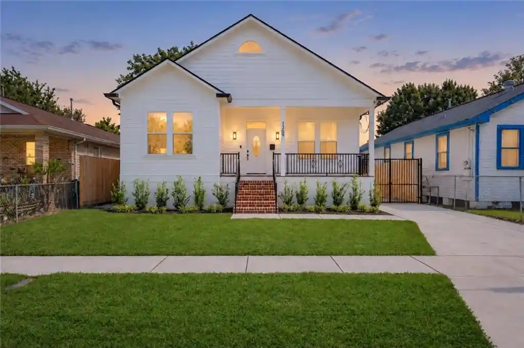 Photo 1 of Single family home for sale at 1309 Claiborne Dr, New Orleans, LA 70121 | MLS# 2581901 | Listing updated on 2026-10-16