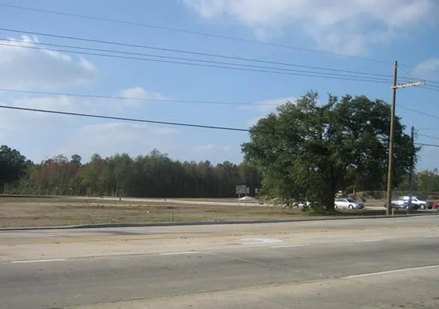 Photo 1 of Land for sale at 450 S Morrison Blvd, Hammond, LA 70401 | MLS# 860504 | Listing updated on 2026-09-25