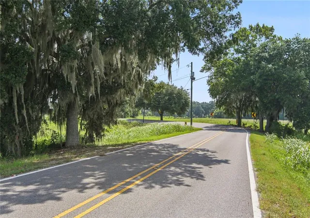 Homes for sale in Des Allemands, LA | 2467 La 306 Hwy, Des Allemands, LA 70030 | MLS# 2261445