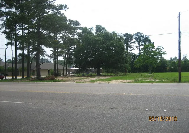 3rd image of 1904 N Morrison Blvd, Hammond, LA 70401 | MLS# 2306309