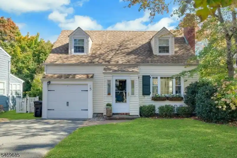 Single family home for sale at 5 Rosemont Ave, Madison, NJ 07940 | MLS# 4061463