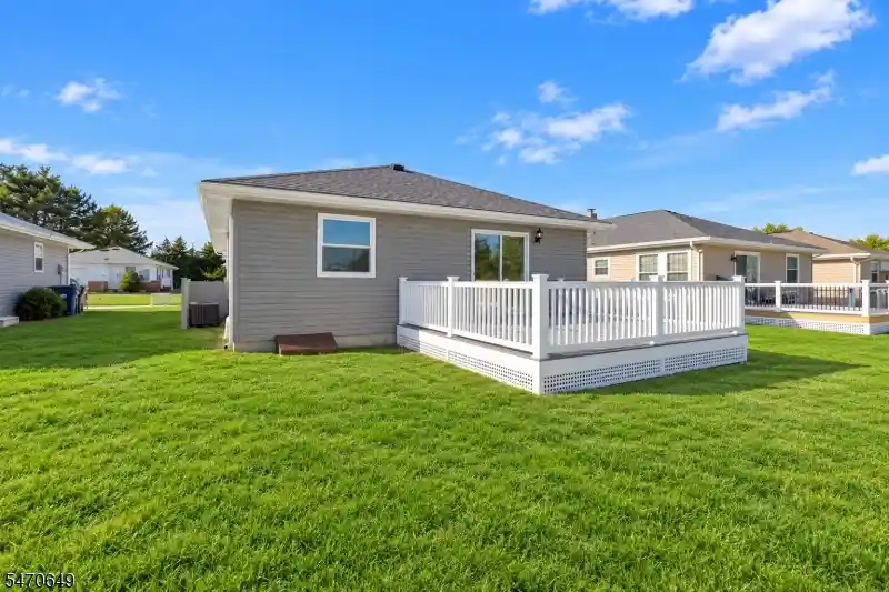 Photo 2 of Single family home for sale at 16 Bolans Ct, Toms River, NJ 08757 | MLS# 4061528 | Listing updated on 2026-10-29