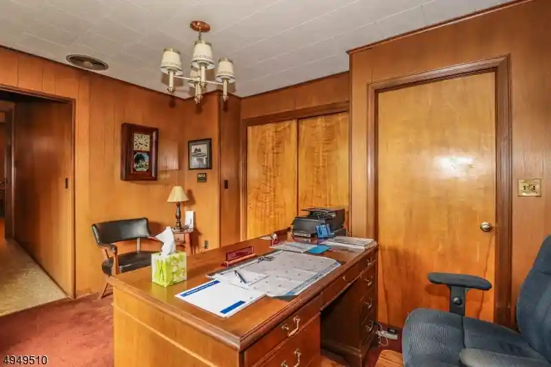 Photo 3 of Single family home for sale at 15 Academy St, Califon, NJ 07830 | MLS# 3717740 | Listing updated on 2026-02-19