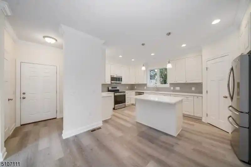 Photo 3 of Condo for sale at 215 Ross Pl #J, Westfield, NJ 07090 | MLS# 3744667 | Listing updated on 2026-06-22