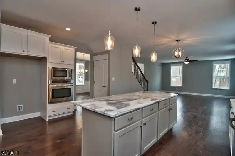 Photo 1 of Single family home for sale at 10 Holcombe Grove Rd, Lambertville, NJ 08530 | MLS# 3899923 | Listing updated on 2025-04-10