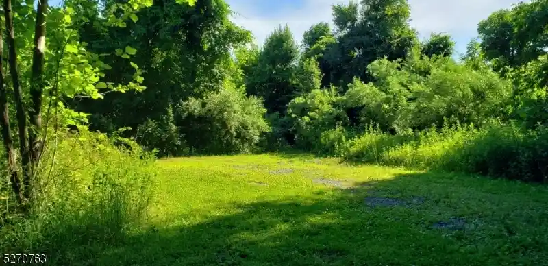 Photo 4 of Land for sale at 0 Oxford St, Belvidere, NJ 07823 | MLS# 3887028 | Listing updated on 2025-05-30