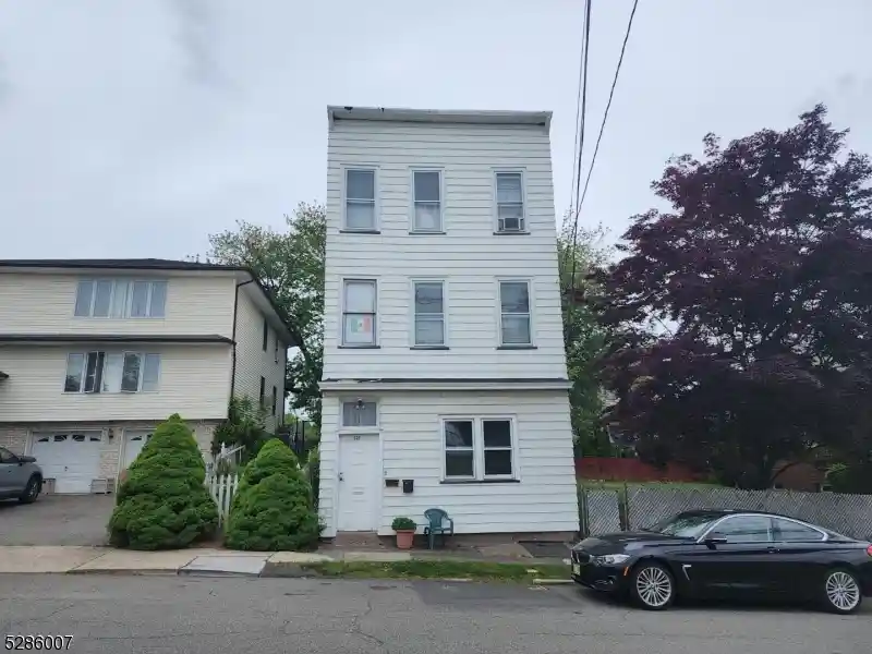 Photo 2 of Multi family home for sale at 127 Oak St, Clifton, NJ 07014 | MLS# 3900942 | Listing updated on 2026-09-30
