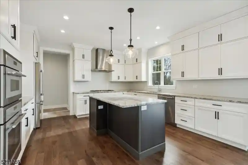 Photo 3 of Single family home for sale at 16 Holcombe Grove Rd, Lambertville, NJ 08530 | MLS# 3905927 | Listing updated on 2025-06-25