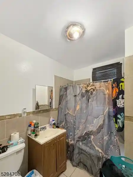 Photo 9 of Multi family home for sale at 132 Ridge St, Newark, NJ 07104 | MLS# 3949269 | Listing updated on 2025-04-04
