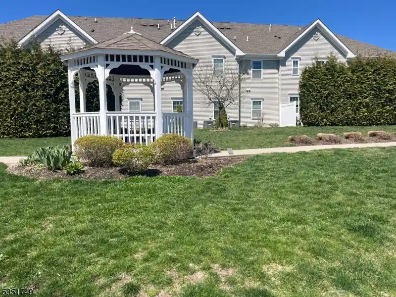 Homes for sale in Wanaque, NJ | 19 Dogwood Ln, Wanaque, NJ 07420
