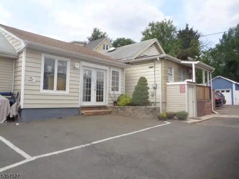 Photo 4 of Single family home for sale at 537 Us Hwy 22, Hillside, NJ 07205 | MLS# 3979862 | Listing updated on 2026-10-01