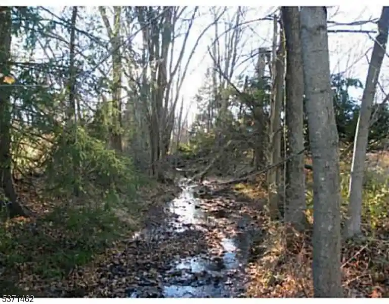 Homes for sale in Kendall Park, NJ | 3241 Route 27, Kendall Park, NJ 08824 | MLS# 3975104