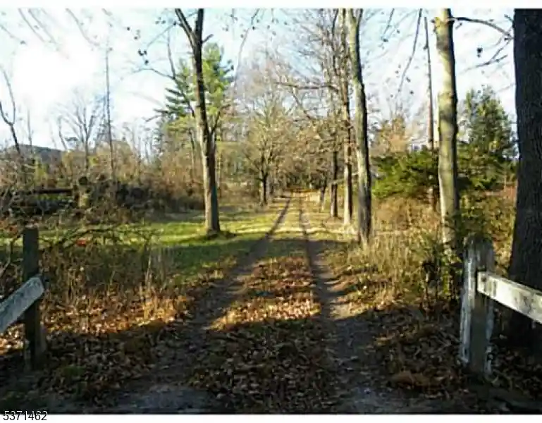 Homes for sale in Kendall Park, NJ | 3241 Route 27, Kendall Park, NJ 08824 | MLS# 3975104