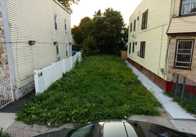 Photo 2 of Land for sale at 309 21st St, Irvington, NJ 07111 | MLS# 3980956 | Listing updated on 2026-03-22