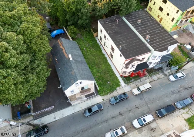 Photo 3 of Land for sale at 309 21st St, Irvington, NJ 07111 | MLS# 3980956 | Listing updated on 2026-03-22