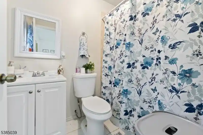 3rd image of 22 Godwin Ave, Paterson City, NJ 07501 | MLS# 3987236