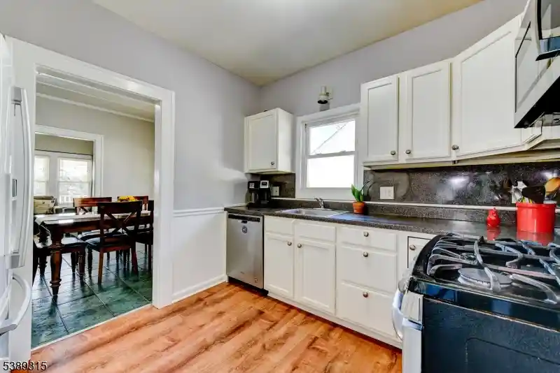 27th image of 126 Snyder Ave, Berkeley Heights, NJ 07922 | MLS# 3998076