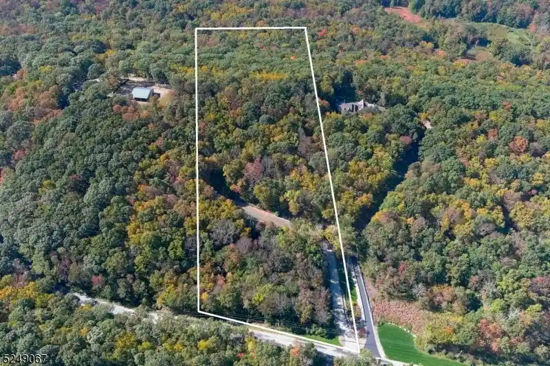Homes for sale in Wantage Twp, NJ | 93 Moore Road, Wantage Twp, NJ 07461 | MLS# 3992770