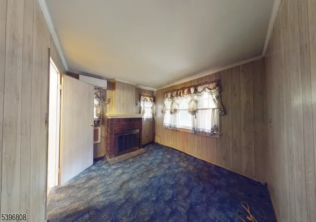 Photo 3 of Single family home for sale at 224 Roth Ave, Franklin Lakes, NJ 07417 | MLS# 3997401 | Listing updated on 2025-12-15
