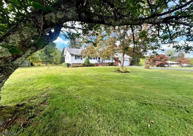 Photo 2 of Single family home for sale at 17 Longview Rd, Hamburg, NJ 07419 | MLS# 3999253 | Listing updated on 2025-12-16