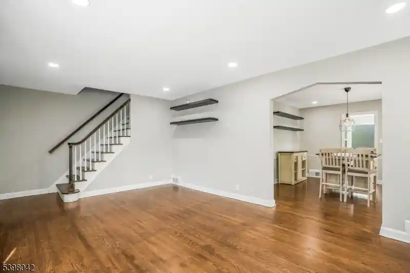 2nd image of 16 Pleasant Ave, Belleville Twp., NJ 07109 | MLS# 3998539