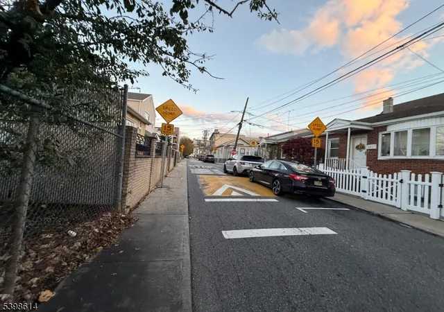 Homes for sale in North Bergen Twp., NJ | 1717 53Rd St #13, North Bergen Twp., NJ 07047 | MLS# 3999086