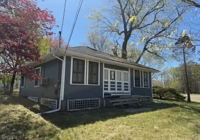 Photo 1 of Single family home for sale at 127 E Shore Culver Rd, Branchville, NJ 07826 | MLS# 3962394 | Listing updated on 2026-01-20