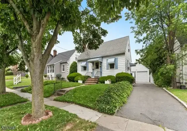 Single family home for sale at 706 Lindegar St, Linden, NJ 07036 | MLS# 3971214