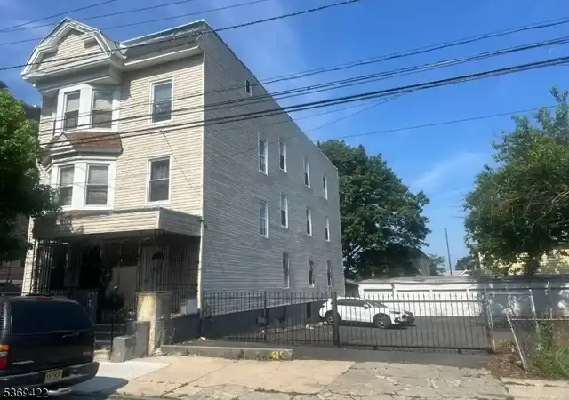 Photo 1 of Multi family home for sale at 615 S 17th St, Newark, NJ 07103 | MLS# 3973301 | Listing updated on 2025-11-20