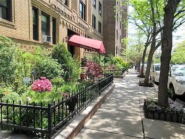 Condominium at 56 Glenwood Ave #36, Jersey City, NJ 07306 | MLS# 180012514 | | Sold on 2018-10-22
