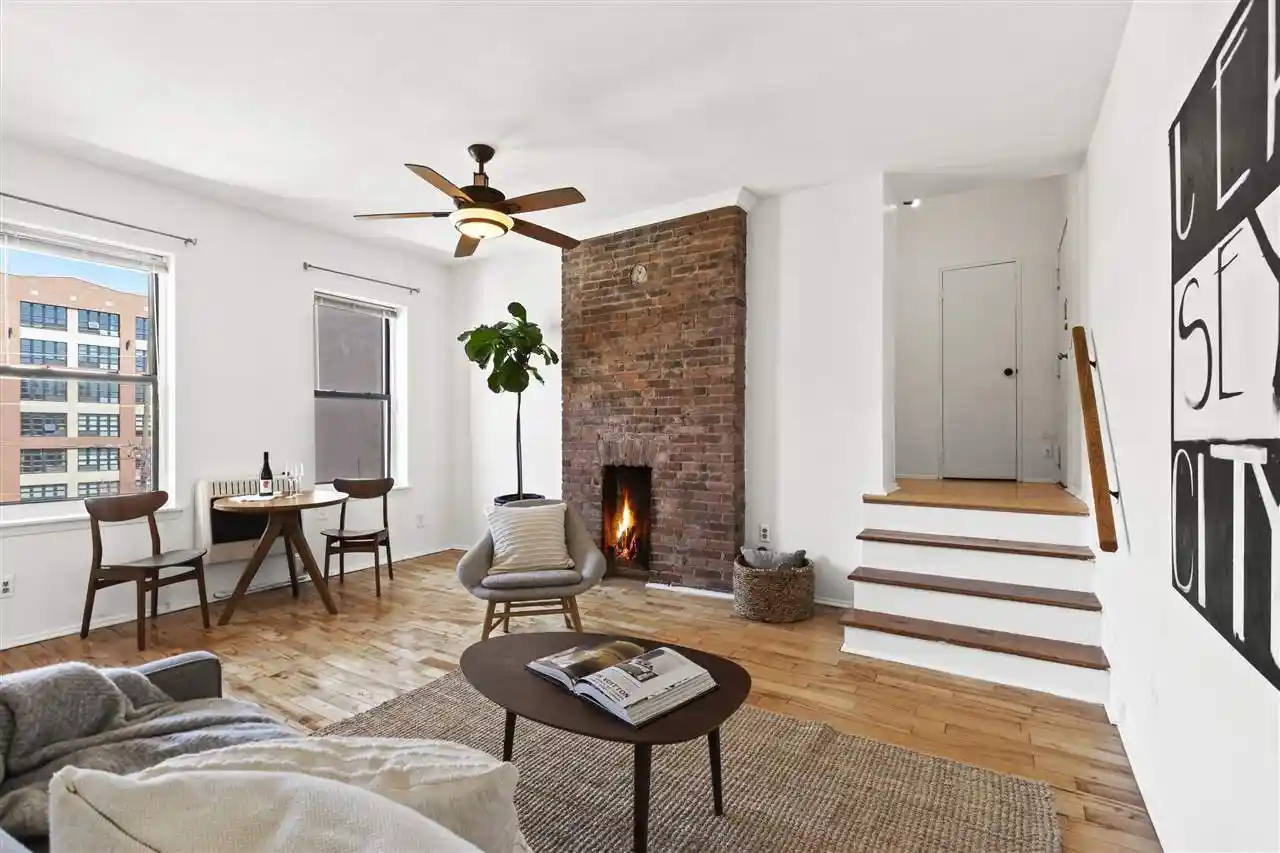 Condominium at 264 9Th St #4T, Jersey City, NJ 07302 | MLS# 210008243 | | Sold on 2021-05-28