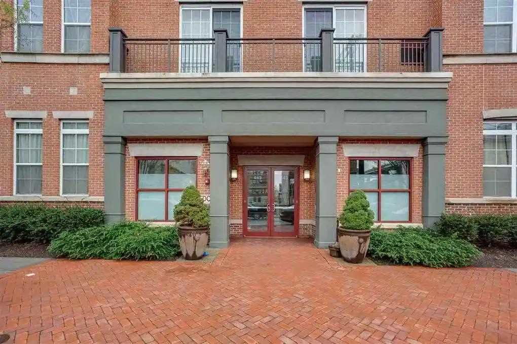 Photo 4 of Condominium at 443 2Nd St #315, Jersey City, NJ 07302 | MLS# 210016087 |  | Sold on 2021-10-08