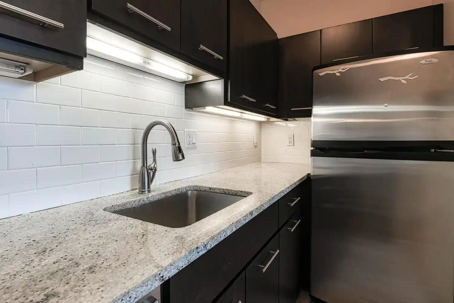 Photo 2 of Condominium at 501 Adams St #5B, Hoboken, NJ 07030 | MLS# 240007689 | | Sold on 2024-06-04