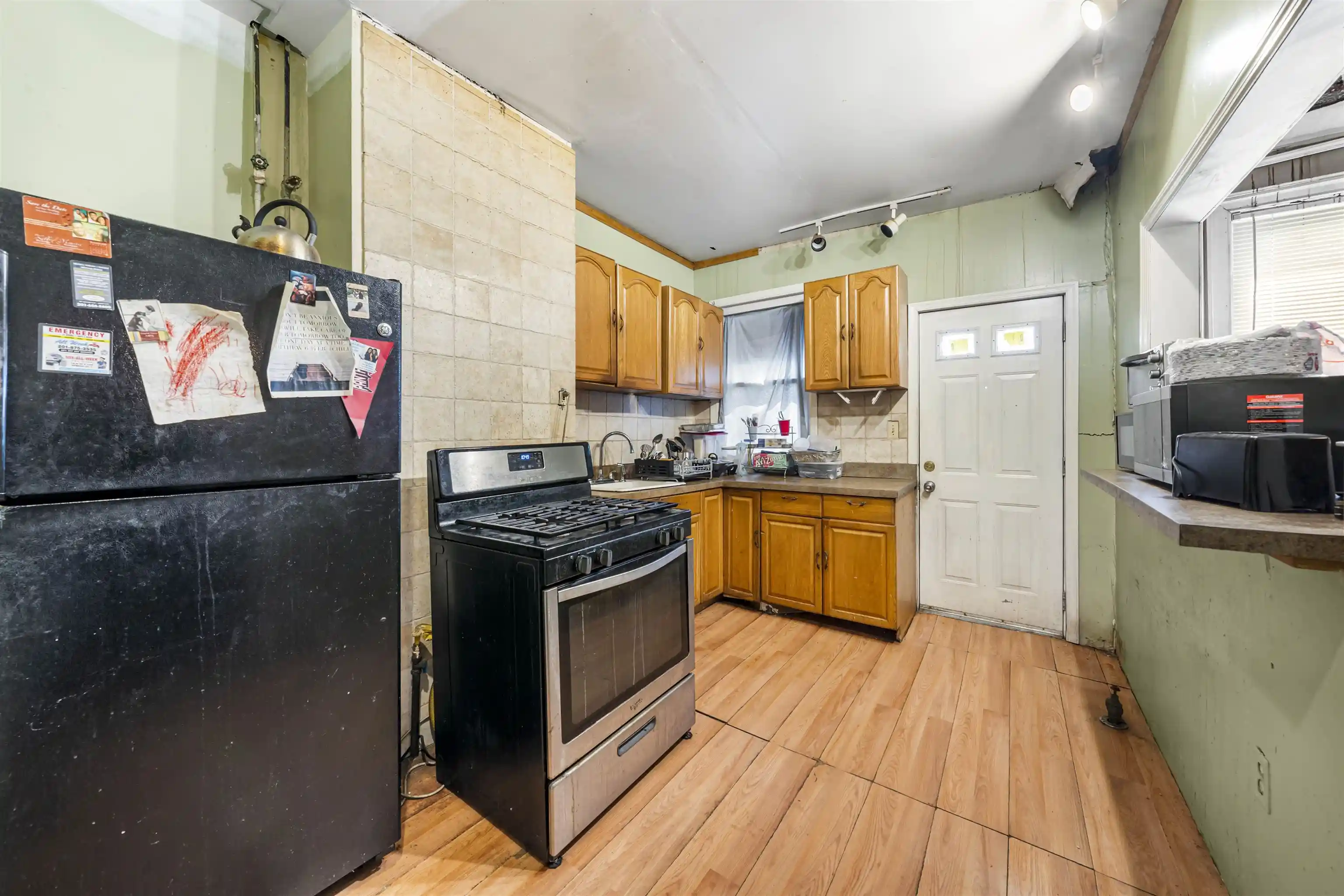 15th image of 300 Arlington Ave, Jersey City, NJ 07304 | MLS# 240007926