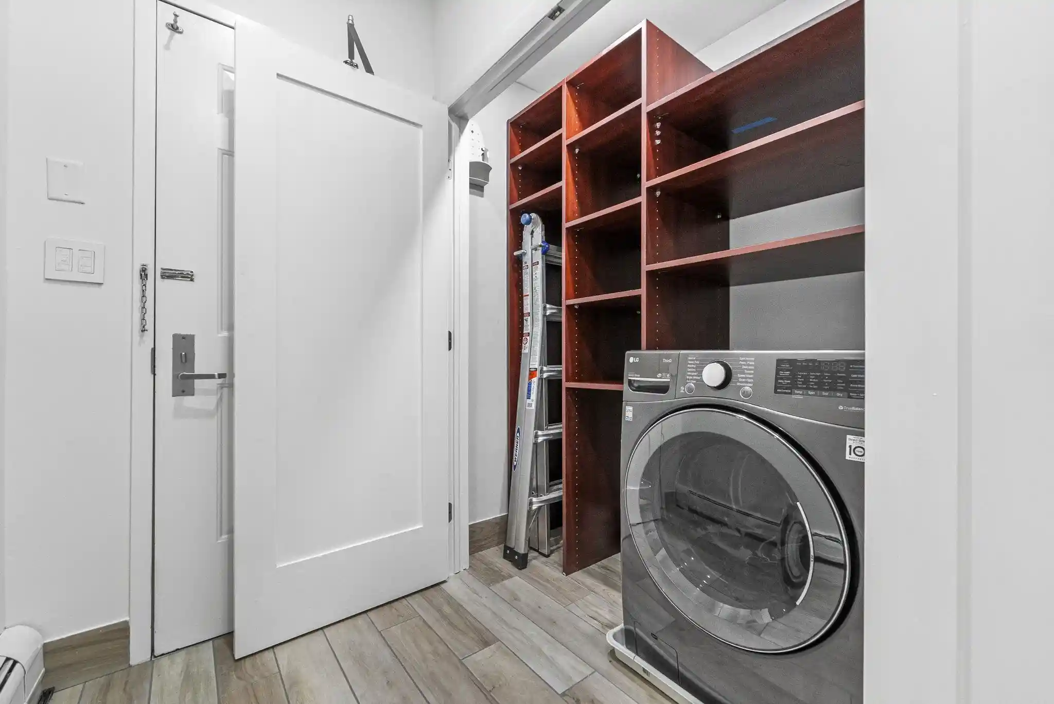 Photo 3 of Condominium at 501 Adams St #3C, Hoboken, NJ 07030 | MLS# 240013672 | | Sold on 2024-10-04