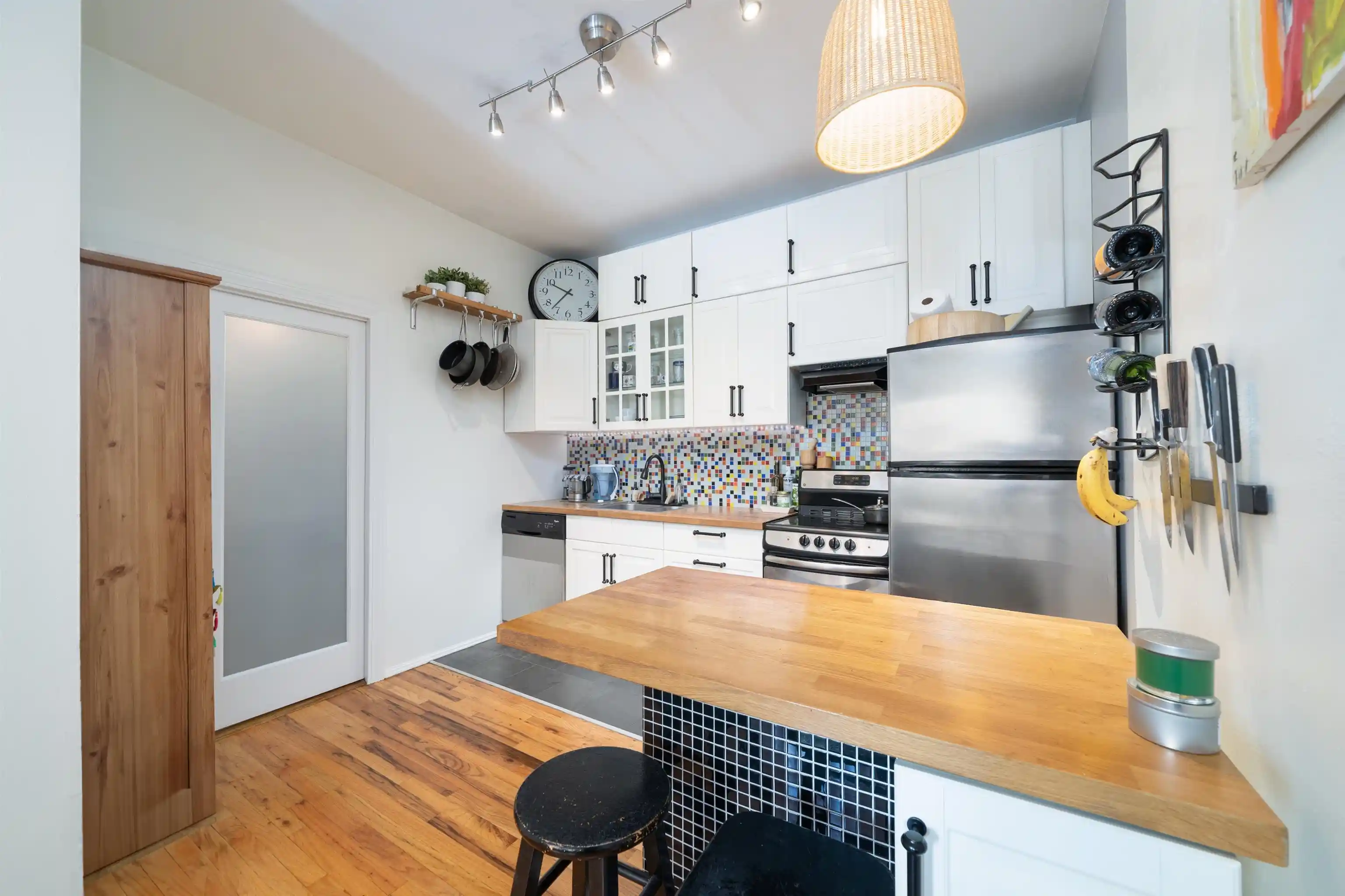 Condominium at 420 2nd Street #8, Jersey City, NJ 07302 | MLS# 250000562 | | Sold on 2025-03-31