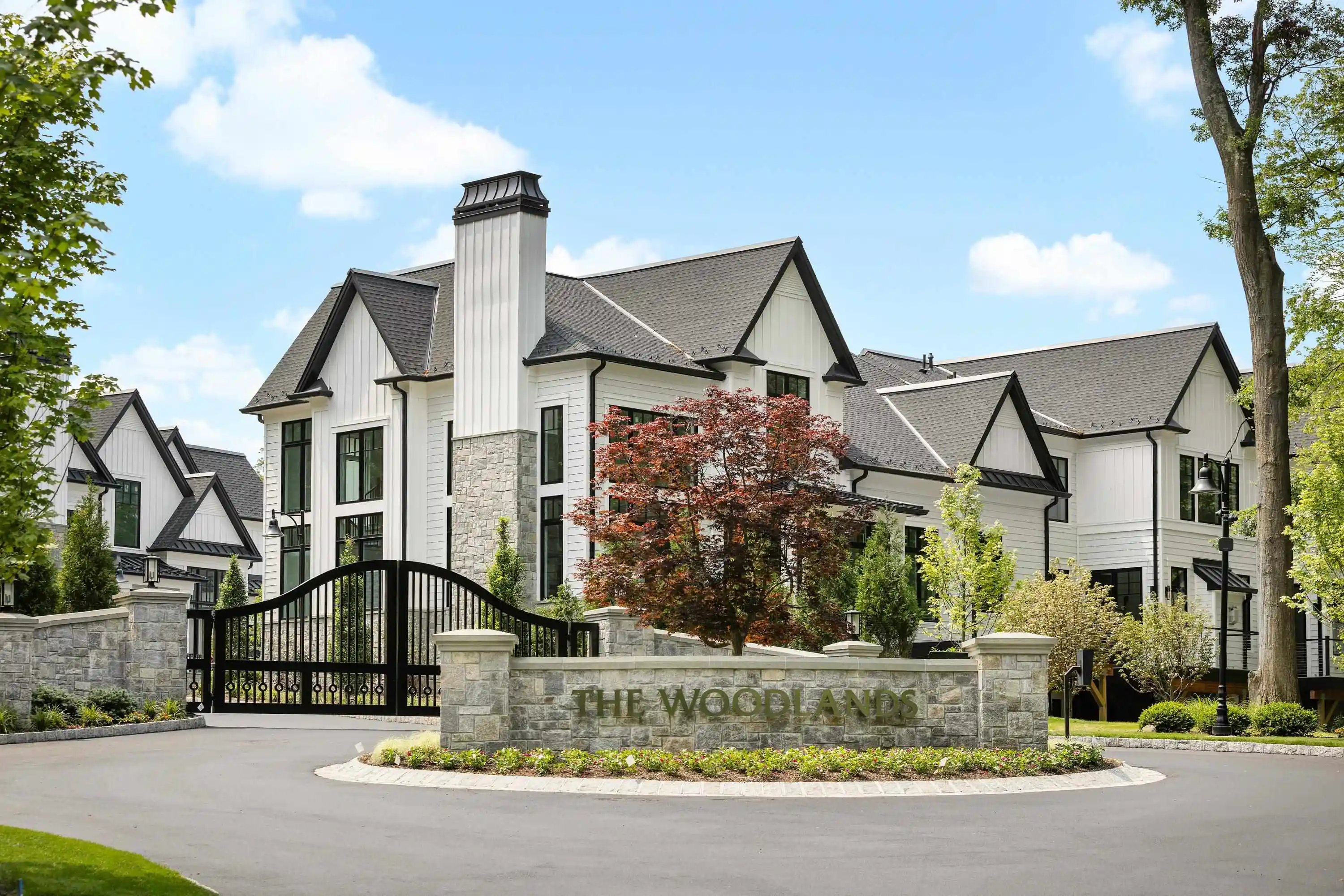 Townhouse for sale at 2 Stone Brg Ct, Demarest, NJ 07627 | MLS# 250011032 | Listing updated on 2026-01-01