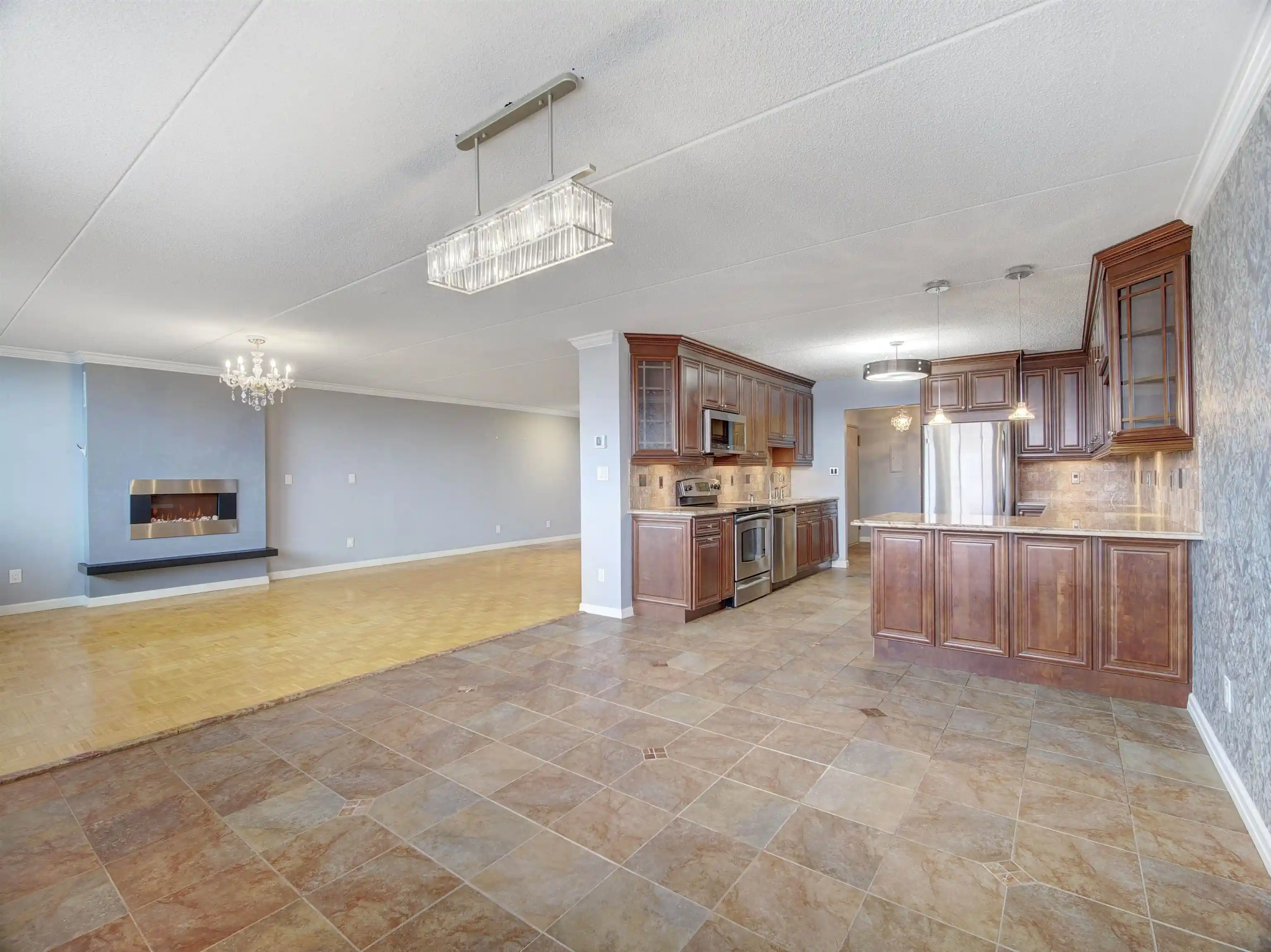 5th image of 250 Gorge Rd, Cliffside Park, NJ 07010