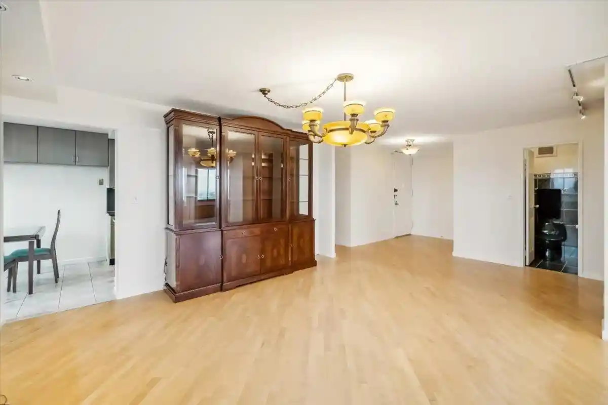 Homes for sale in Cliffside Park, NJ | 300 Winston Dr #1822, Cliffside Park, NJ | MLS# 250012659