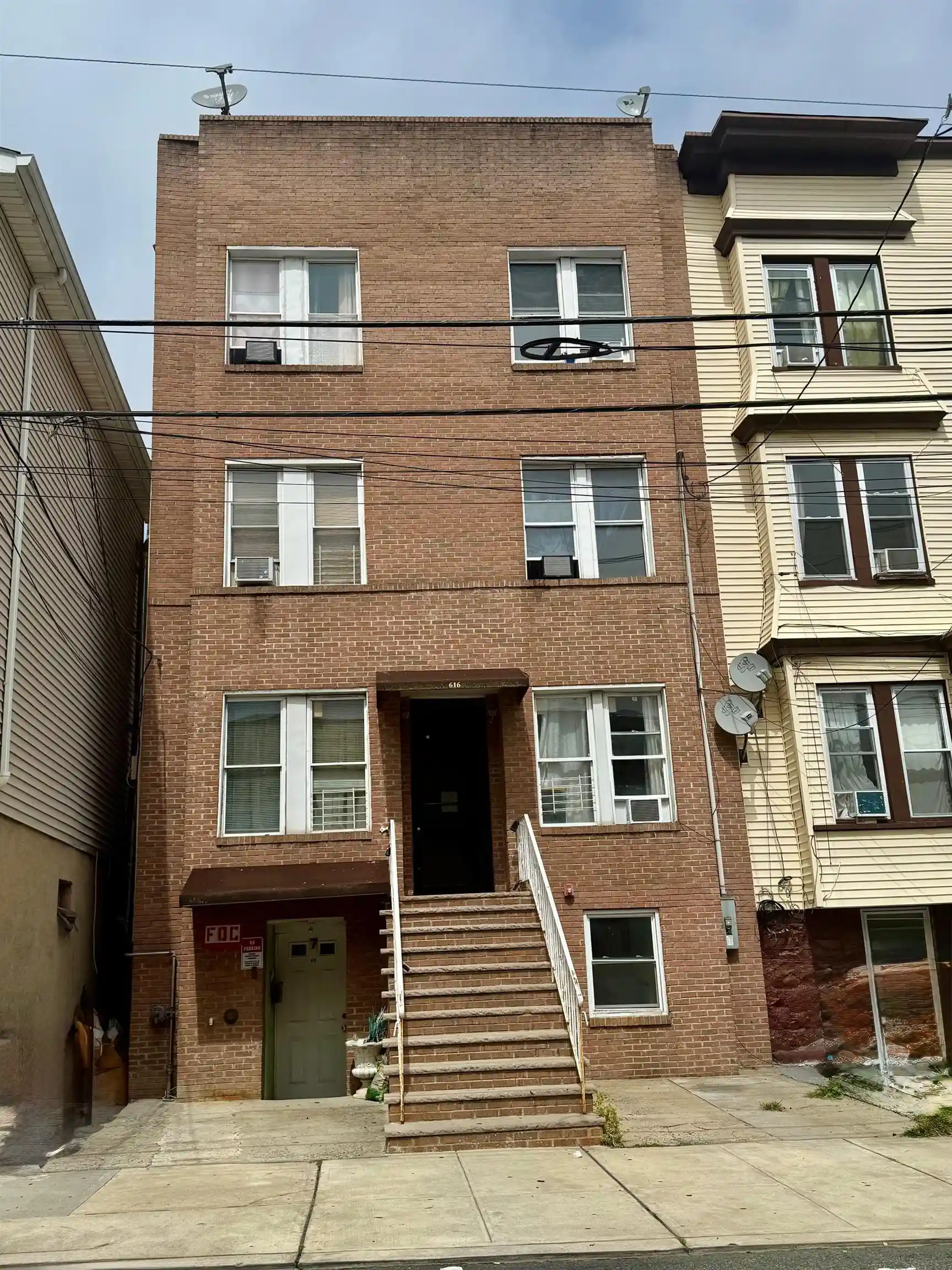 Condominium at 616 10th Street #4, Union City, NJ 07087 | MLS# 250016755 | | Sold on 2025-11-19