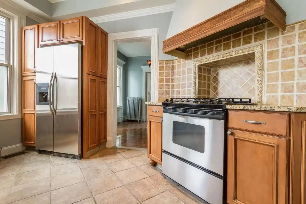 Photo 4 of Sale Pending at 16-18 Fulton St, Weehawken, NJ 07086 | MLS# 250018143 | Listing updated on 2026-04-16