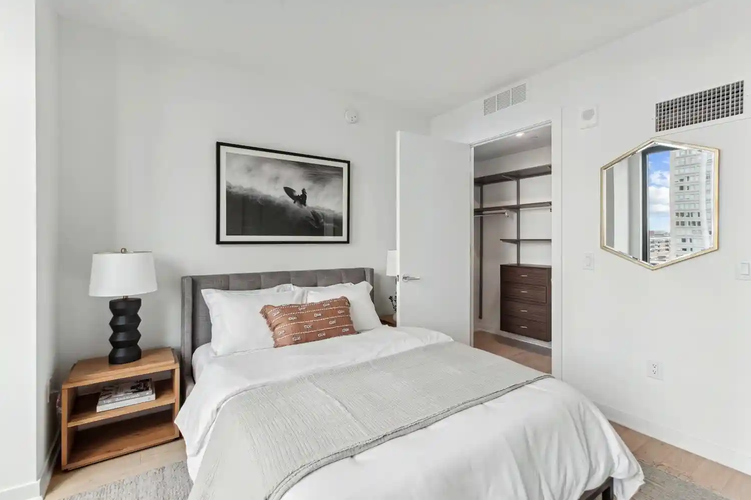 2nd image of 155 Bay St #1605, Jersey City, NJ 07302 | MLS# 250019290