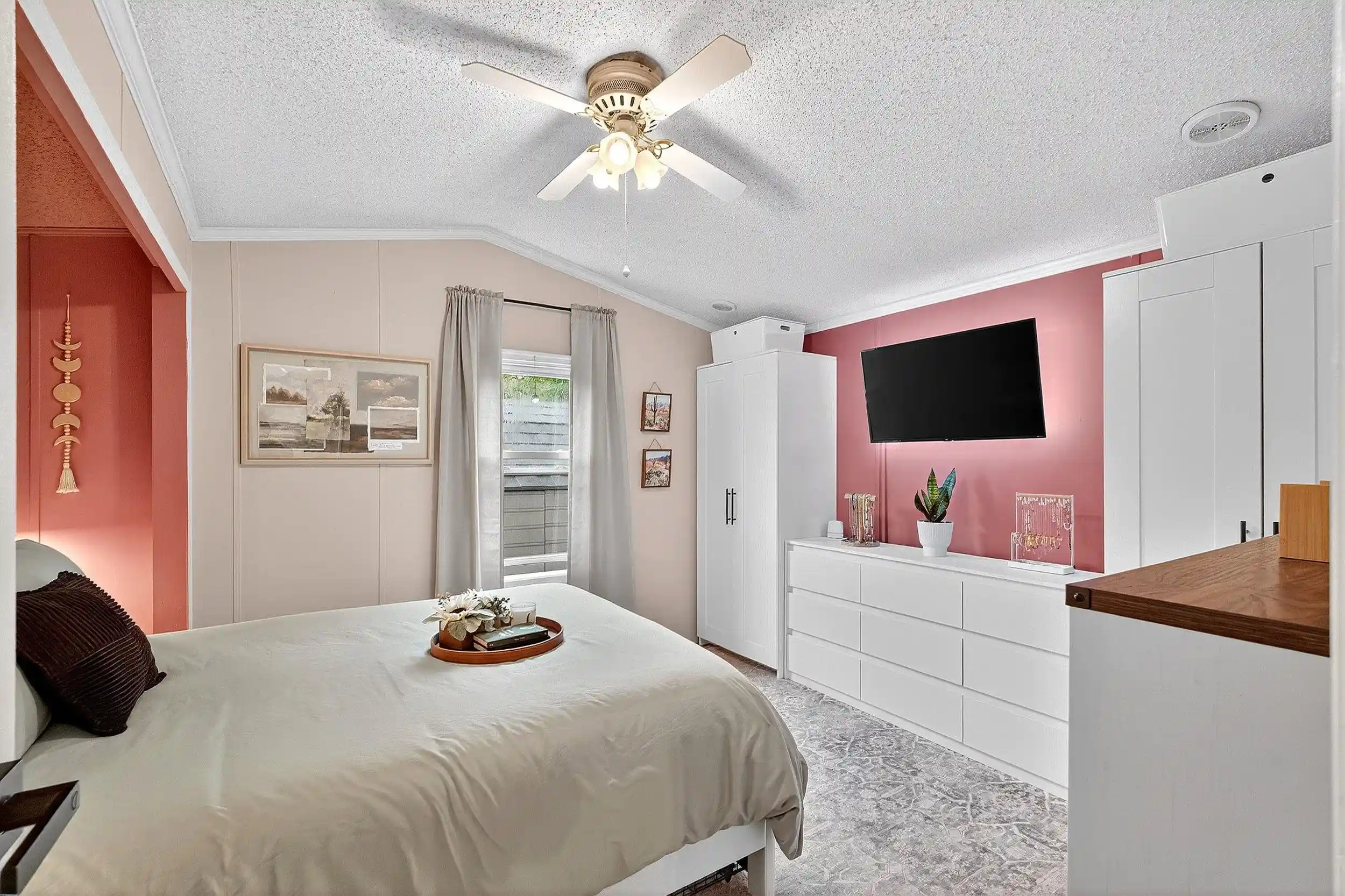 Photo 4 of Manufactured Mobile Home at 191 West 24th St, Bayonne, NJ 07002 | MLS# 250022813 |  | Sold on 2025-11-27