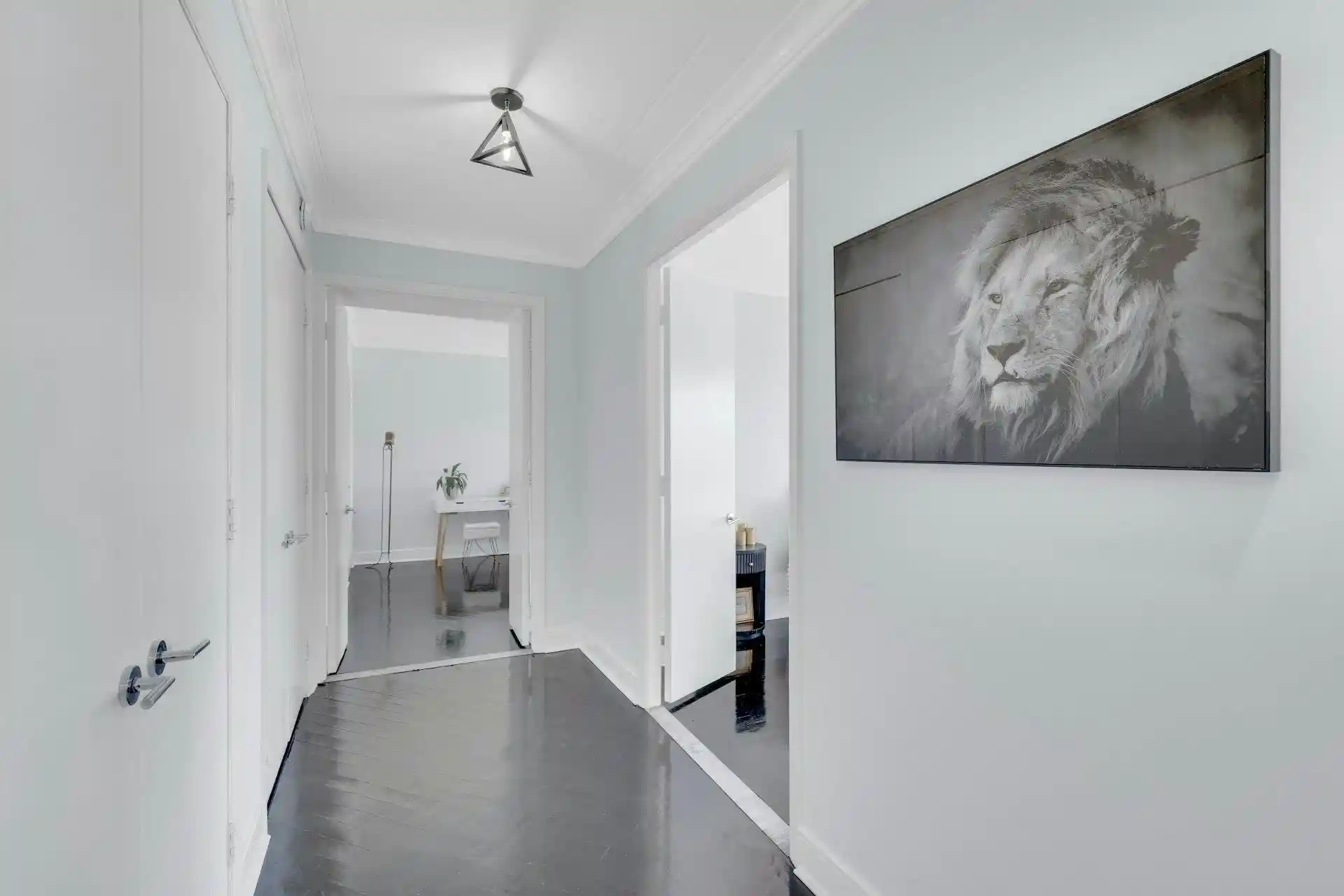 4th image of 1077 River Rd, Edgewater, NJ 07020