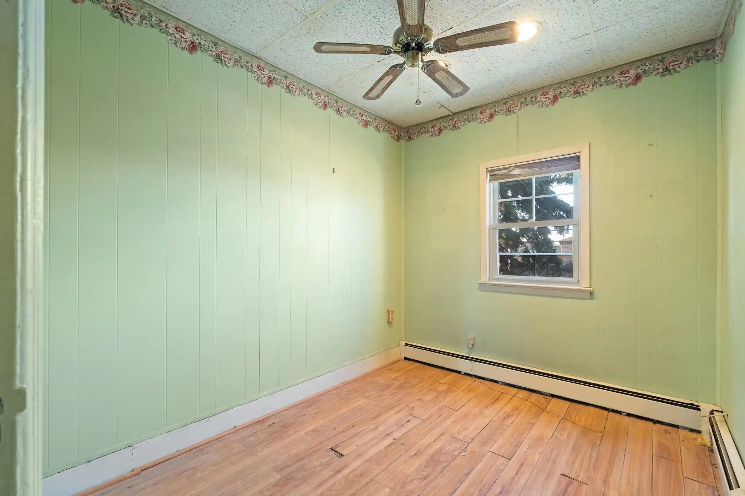Homes for sale in Bayonne, NJ | 526 Avenue E, Bayonne, NJ 07002 | MLS# 250024360