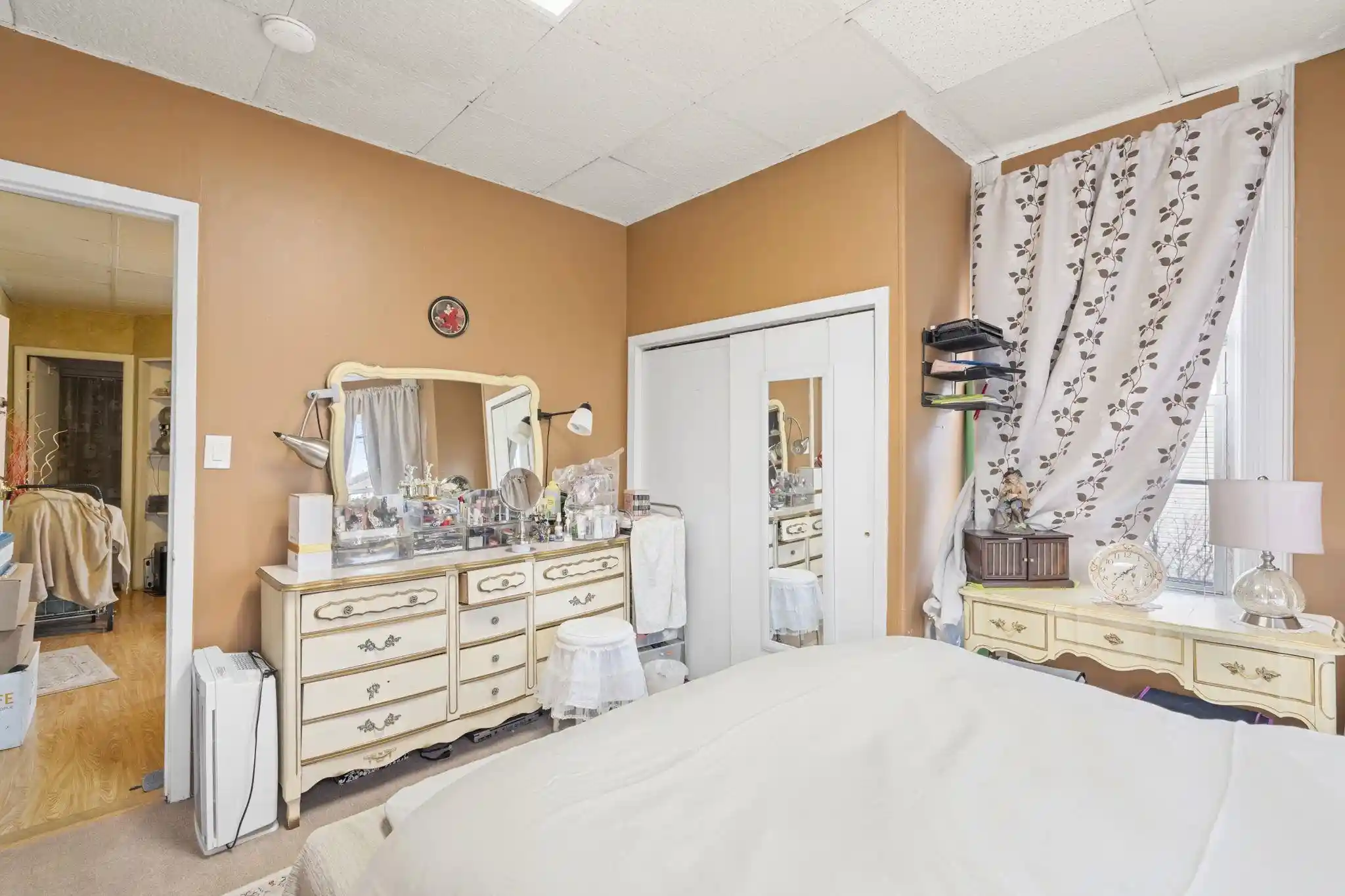 3rd image of 2615 Palisade Ave, Union City, NJ 07087 | MLS# 250025370