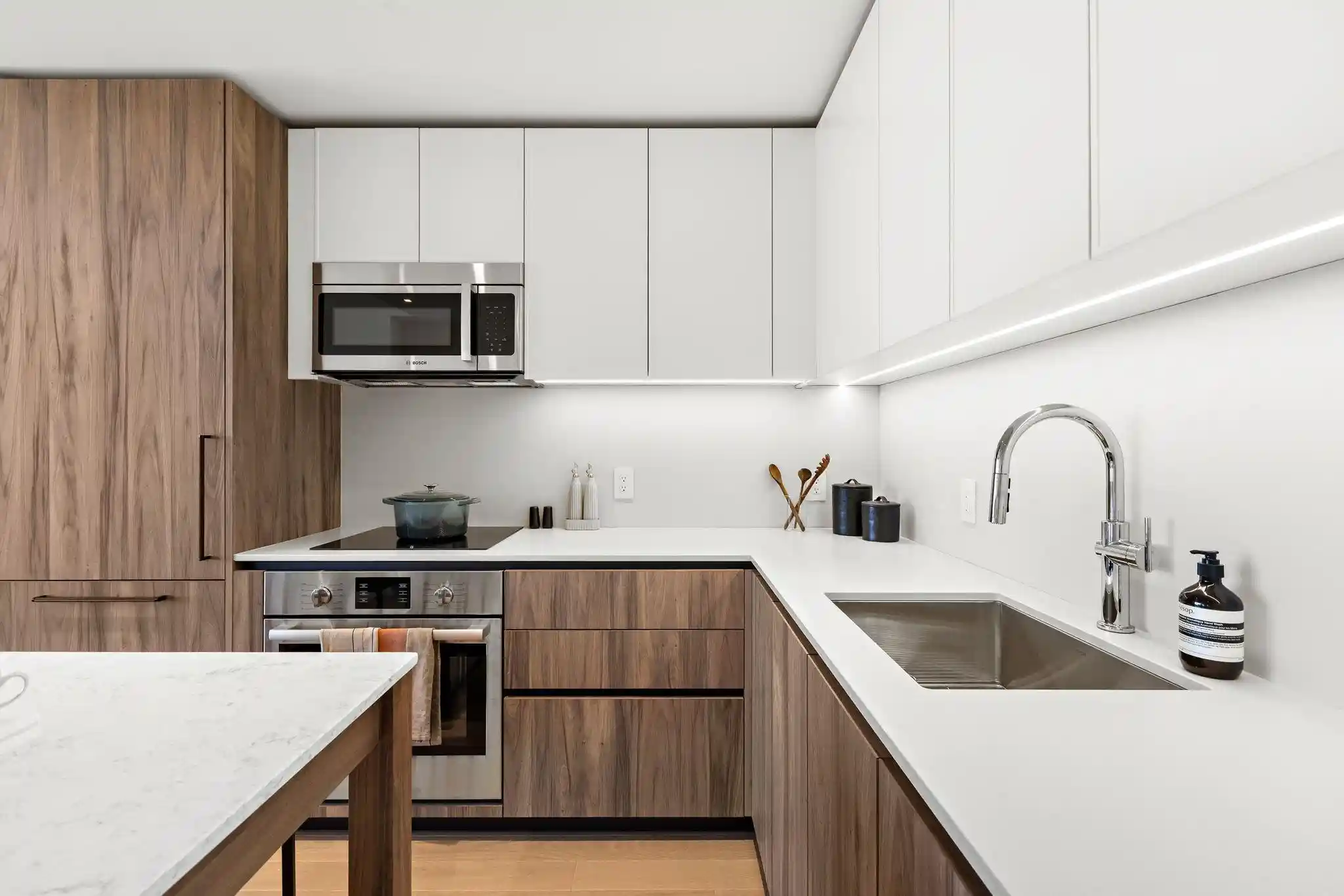 4th image of 387 8Th St, Jersey City, NJ 07302