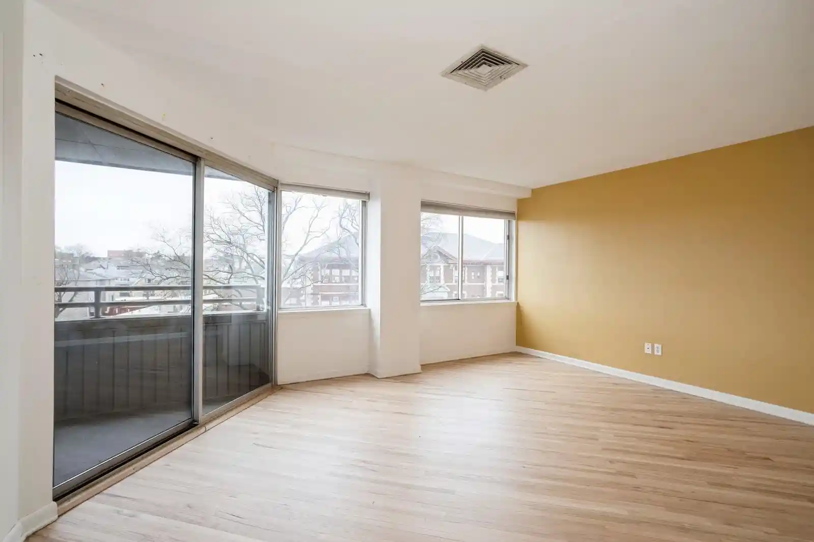 Homes for sale in Cliffside Park, NJ | 364 Palisade Ave #4C, Cliffside Park, NJ 07010 | MLS# 260002214