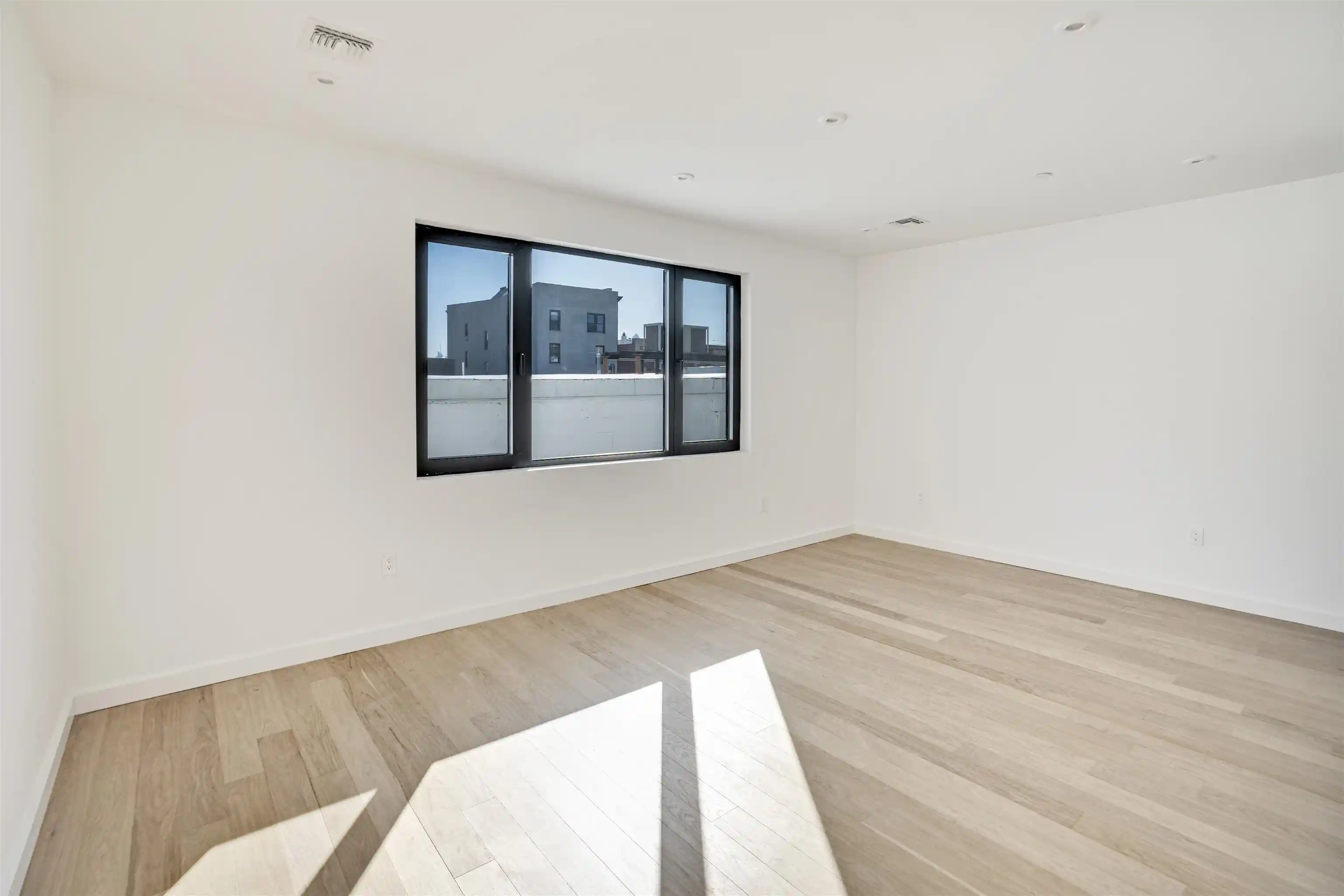 2nd image of 5508 Madison St, West New York, NJ 07093