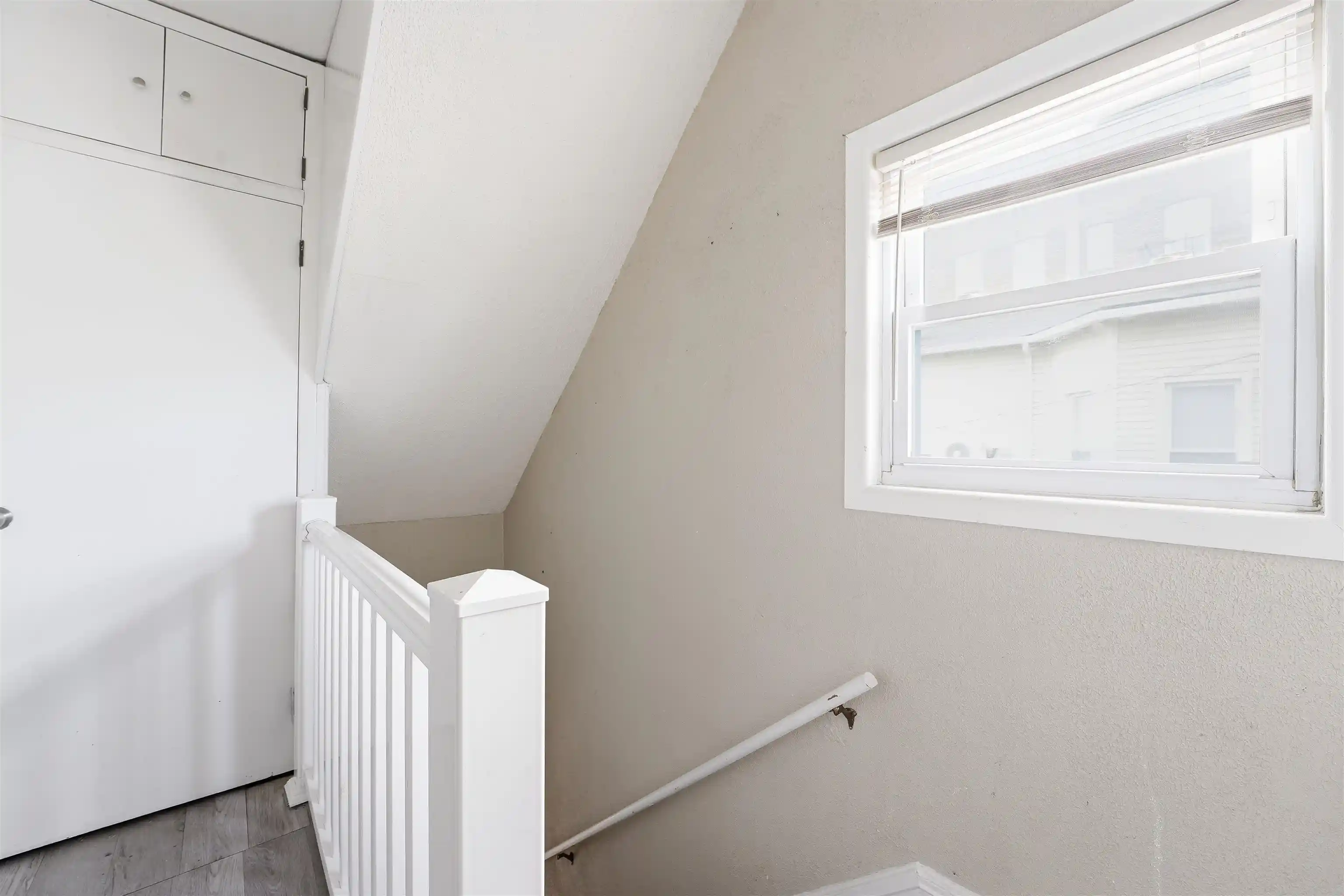 4th image of 97 West 35Th St, Bayonne, NJ 07002 | MLS# 260003808